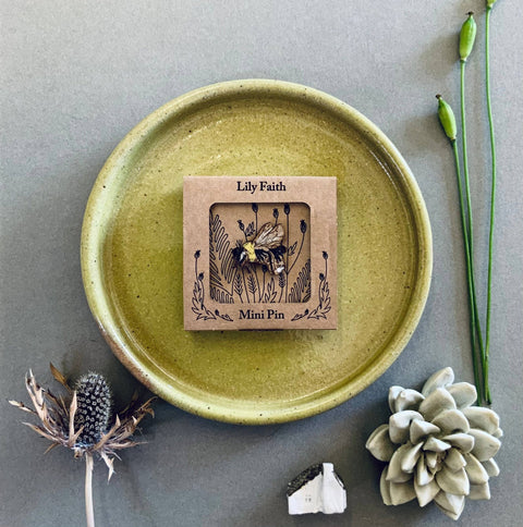 Bee Mini Pin Brooch - Sprouts of Bristol