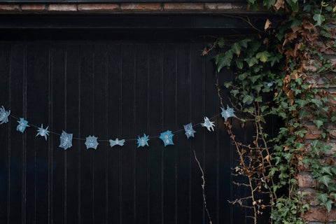 Creeping Spider Sewn Garland - Sprouts of Bristol
