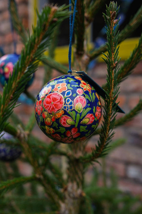 Deep Blue Florals Bauble - Sprouts of Bristol