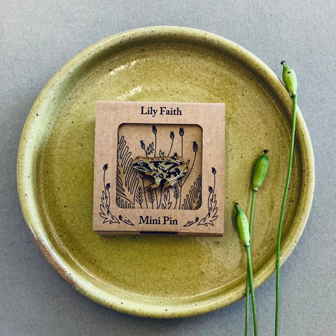 Frog Mini Pin Brooch - Sprouts of Bristol