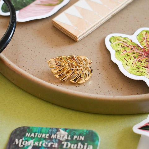 Monstera dubia Gold Metal Pin – RHS Collaboration with Ferne Creative - Sprouts of Bristol