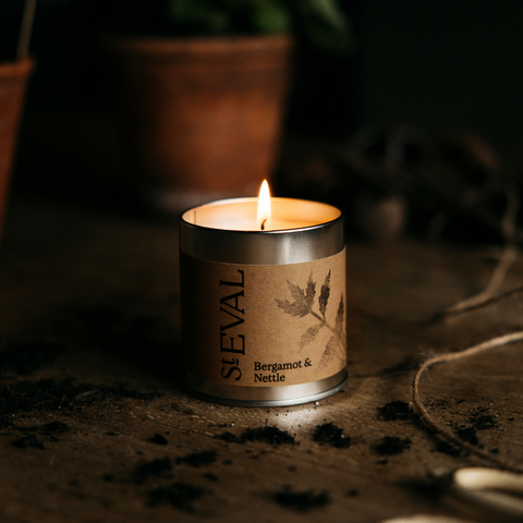 Vela de lata perfumada con bergamota y ortiga 