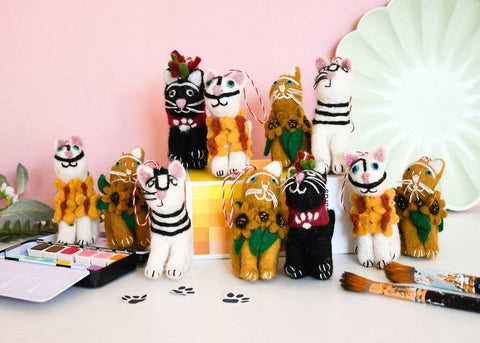 Niaski Pablo Picatso Felt Decoration – Handmade Fair Trade - Sprouts of Bristol